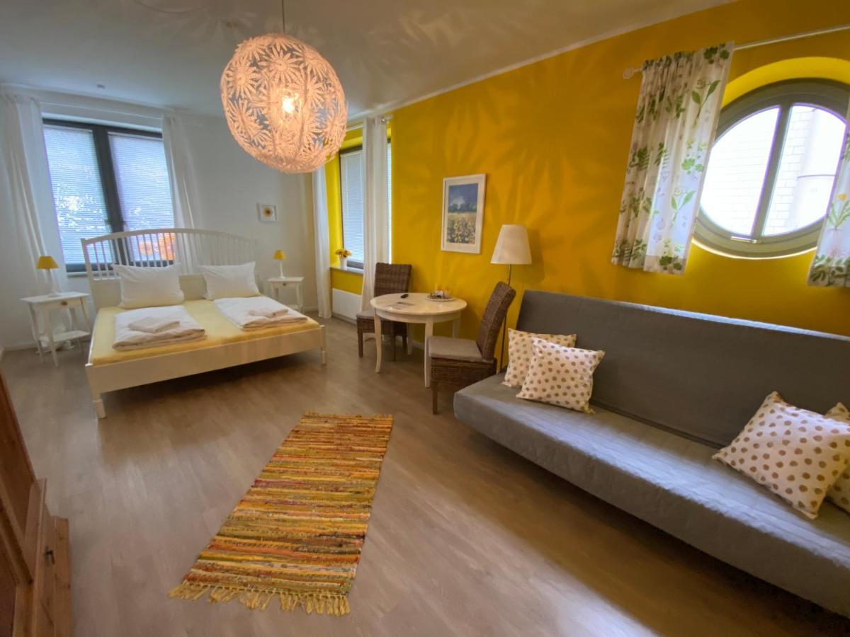 Gaestehaus Lavendel เฟลนส์บวร์ก ภายนอก รูปภาพ